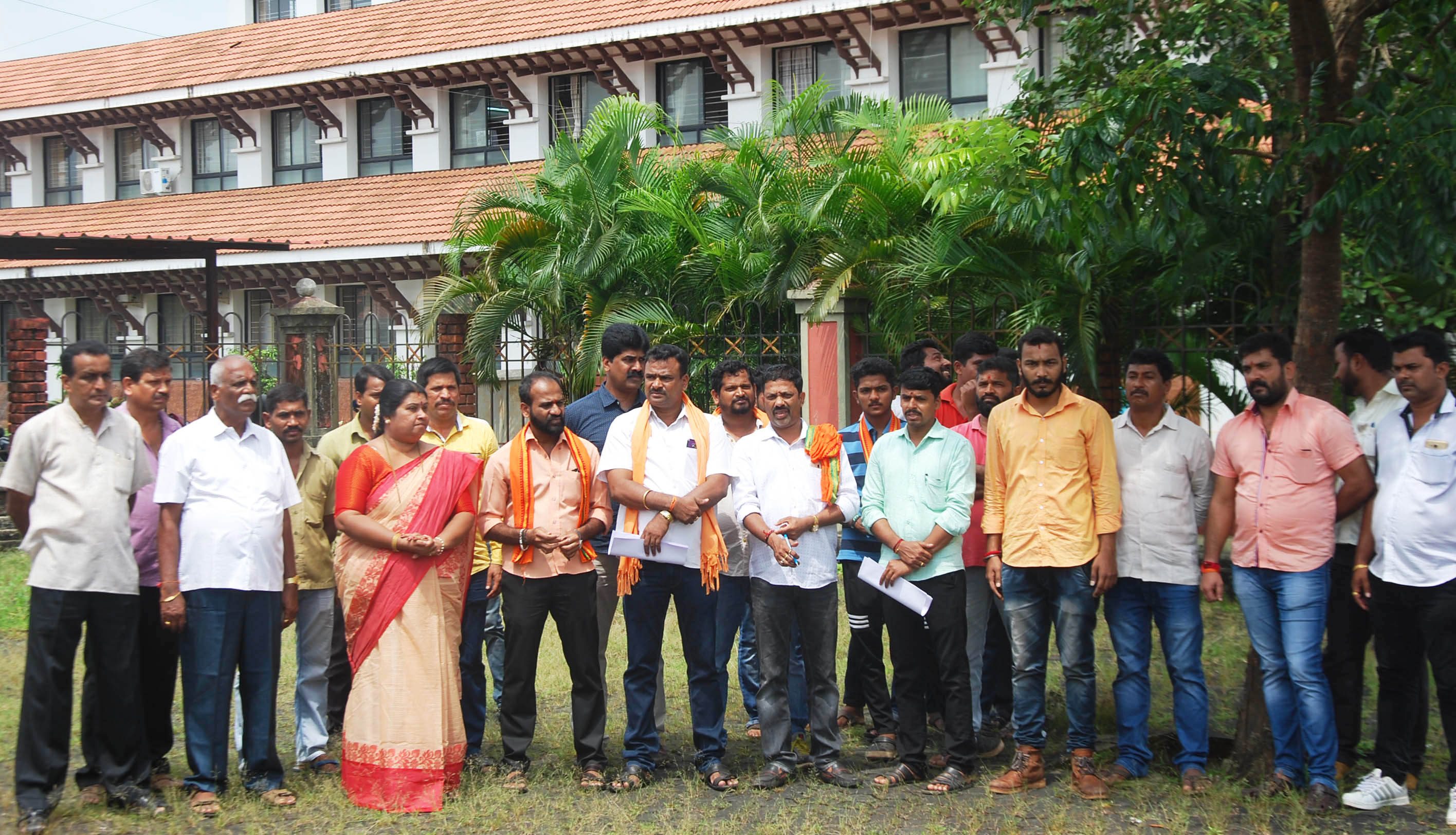 ಸರಕಾರದ ಹಿಂದು ವಿರೋಧಿ ನೀತಿ ವಿರೋಧಿಸಿ ಪ್ರತಿಭಟನೆ